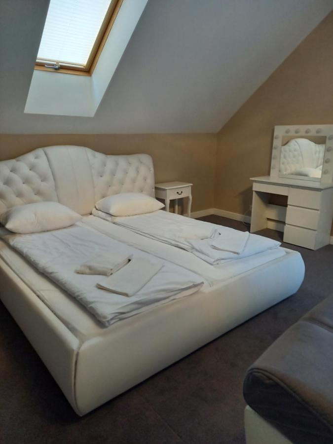 Villa Con Amore Slonsk Buitenkant foto